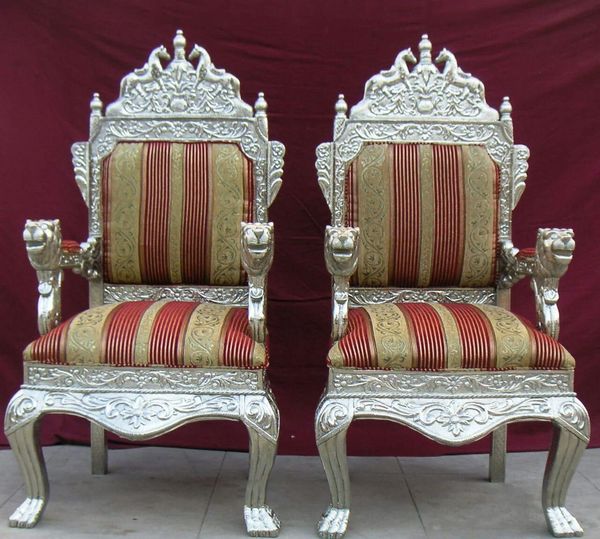 Royal Chair set with Lion themed Armrest