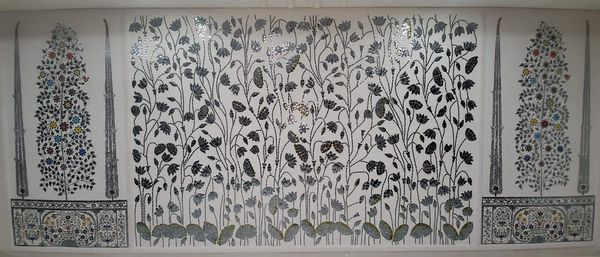 Wide Continuous Thikri Leafy Wall Art